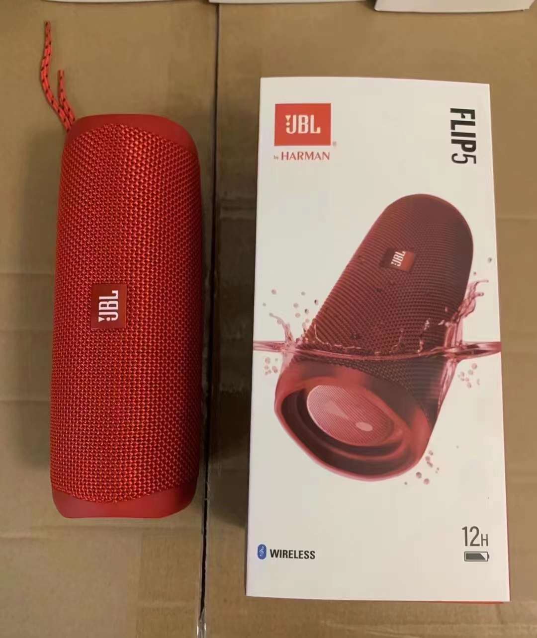 JBL Flip 5 FLIP5RED Portable Bluetooth Speaker - Red